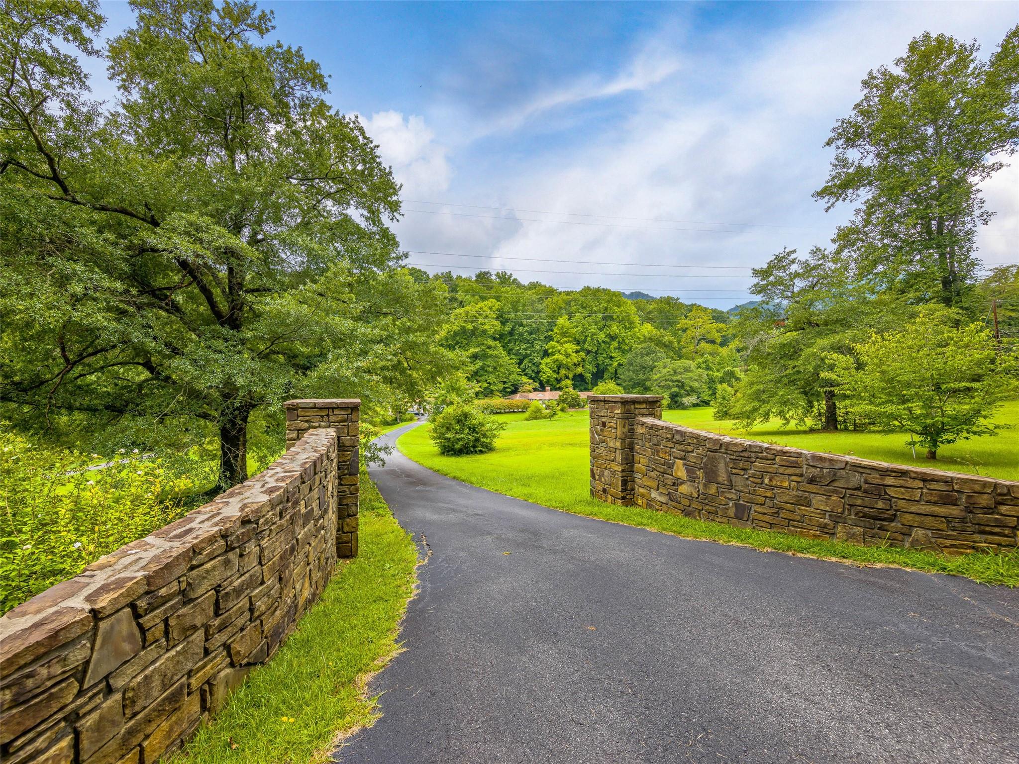 1956 Warrior Drive Tryon NC 28782