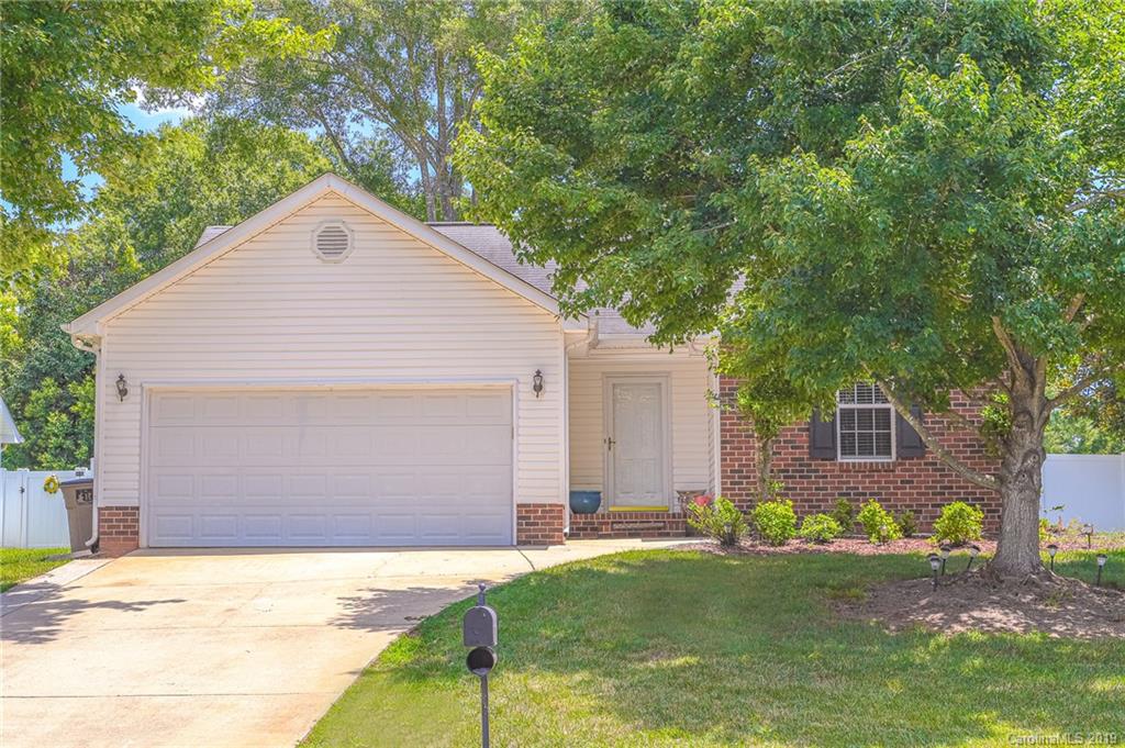 1000 Raywood Court Matthews NC 28104