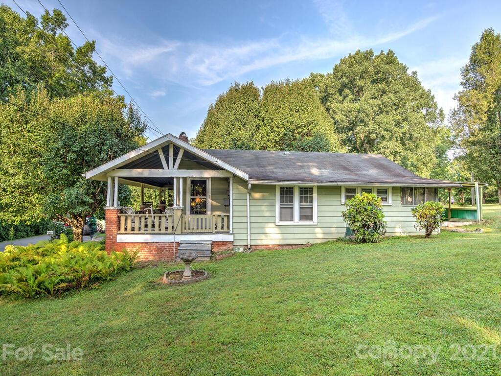15 Atkins Street Arden NC 28704