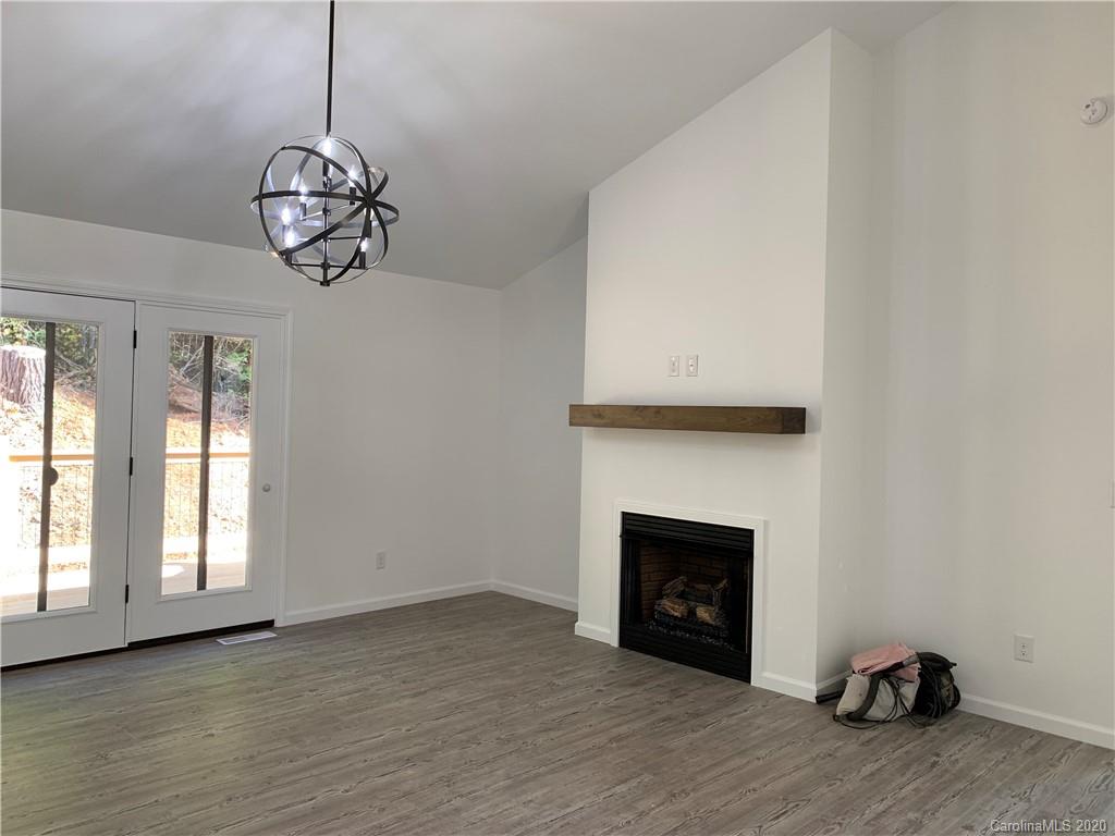 38 Callisto Drive Weaverville NC 28787