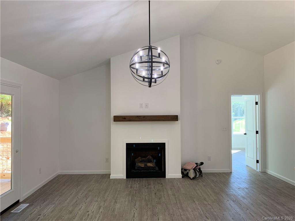 38 Callisto Drive Weaverville NC 28787