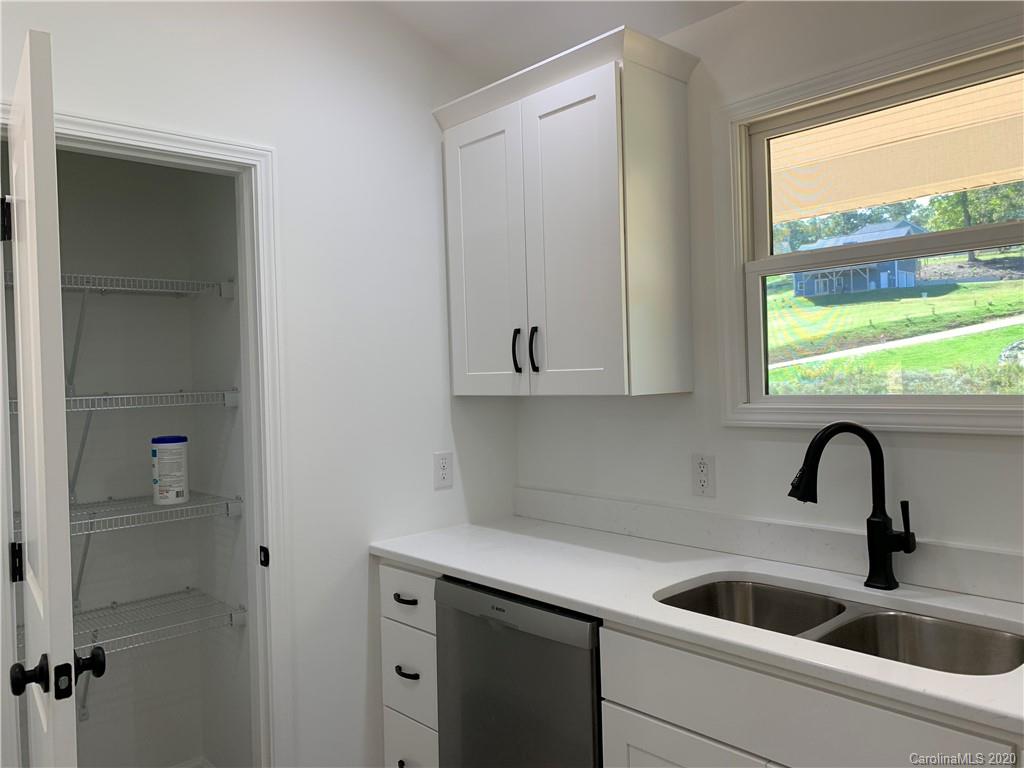 38 Callisto Drive Weaverville NC 28787