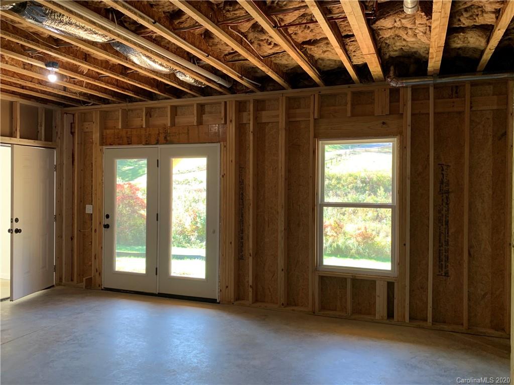 38 Callisto Drive Weaverville NC 28787