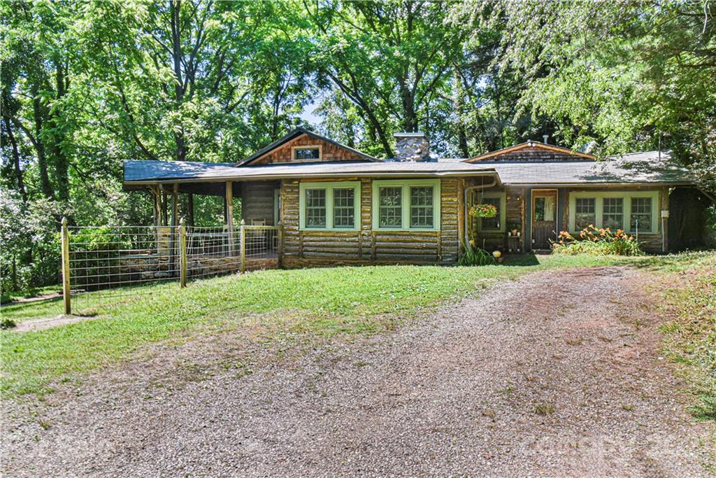 65 Hillcrest Road Asheville NC 28804
