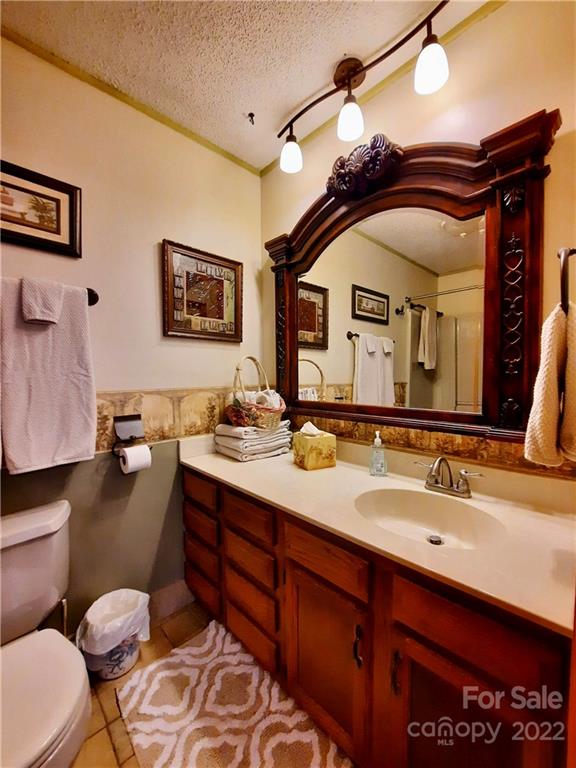 141 N Garden Court Fletcher NC 28732