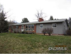 85 Riversedge Way Canton NC 28716
