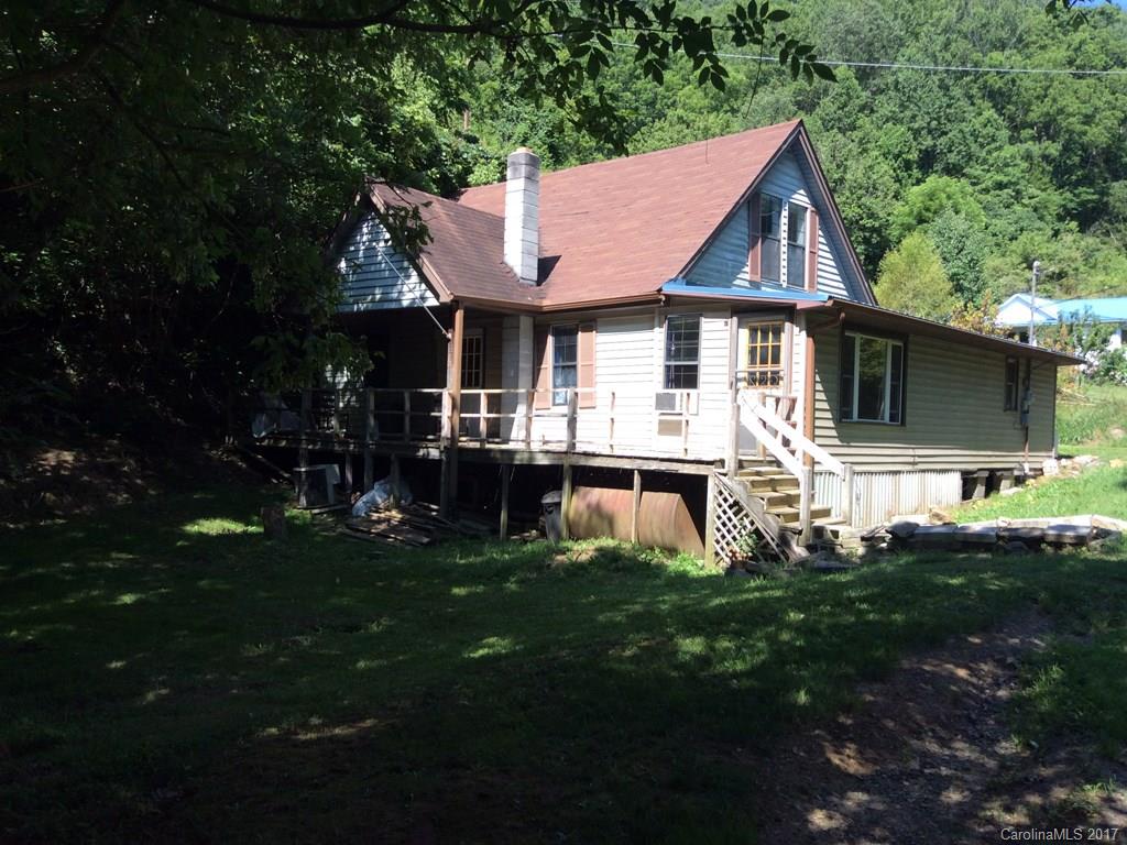 147 P Davis Road Marshall NC 28753