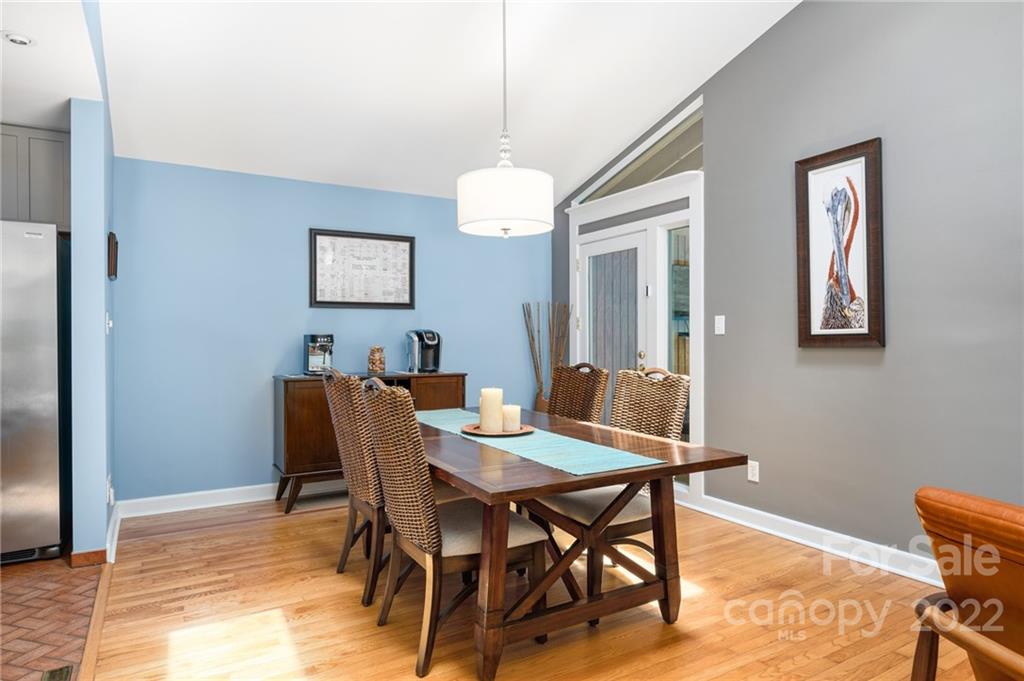 18 Brookwood Road Asheville NC 28804