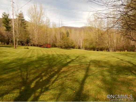 32 Woods Road Waynesville NC 28785