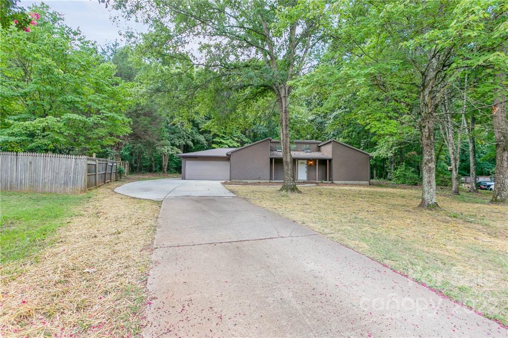 5907 Leatherwood Lane Harrisburg NC 28075