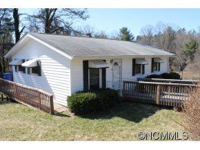 15 Baker Place Asheville NC 28806