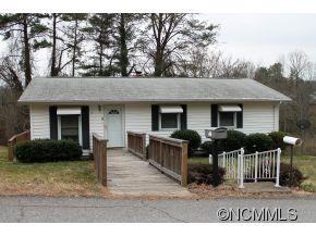 15 Baker Place Asheville NC 28806