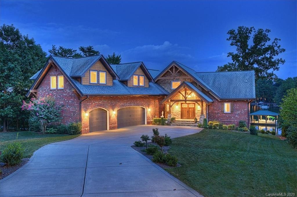 8228 Landing Court Denver NC 28037