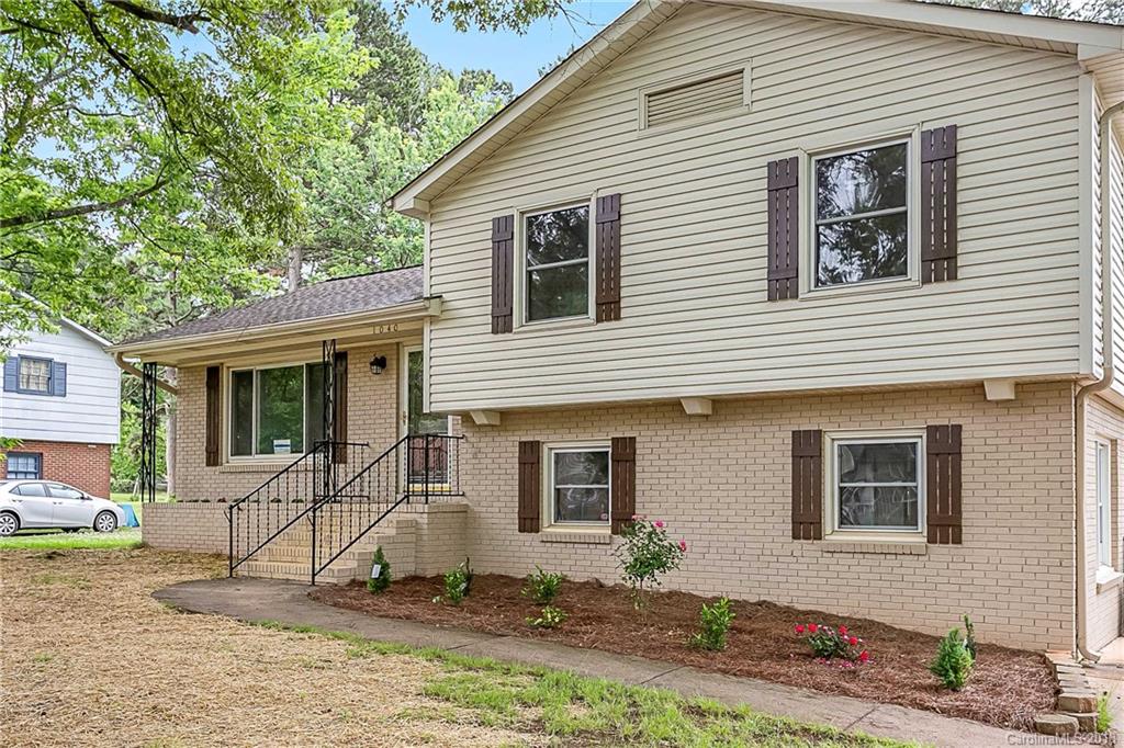 1040 Rocky Ridge Drive Charlotte NC 28217