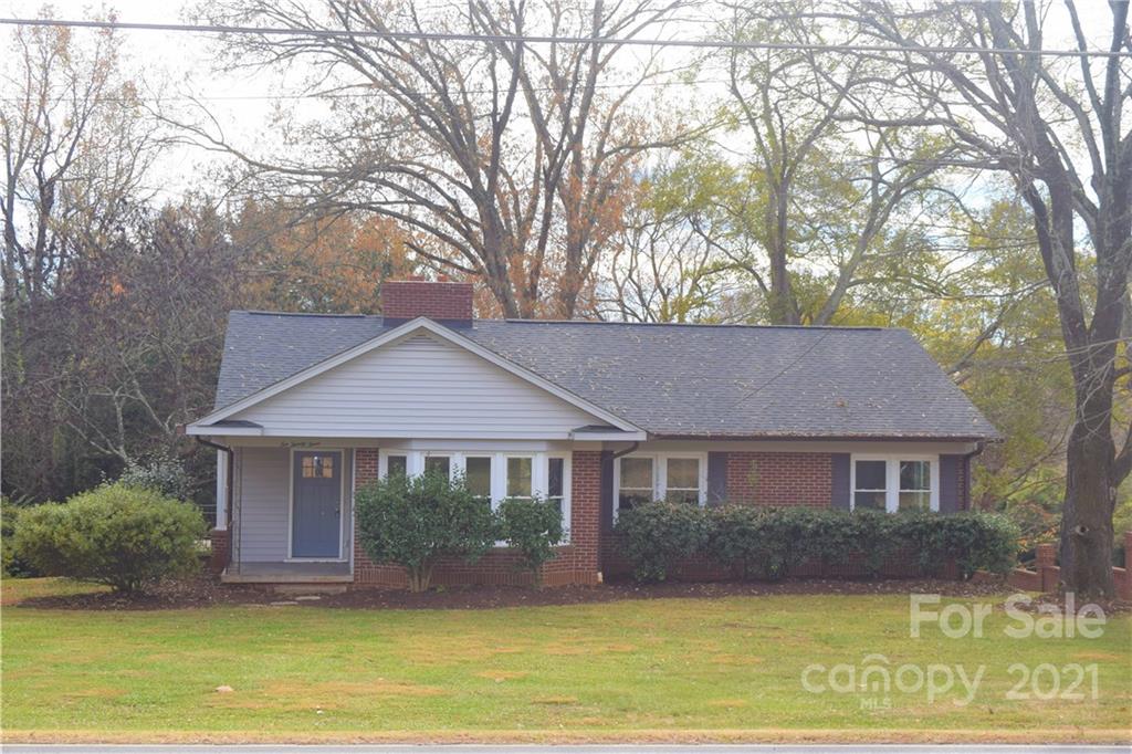 1023 12th Avenue NW Hickory NC 28601