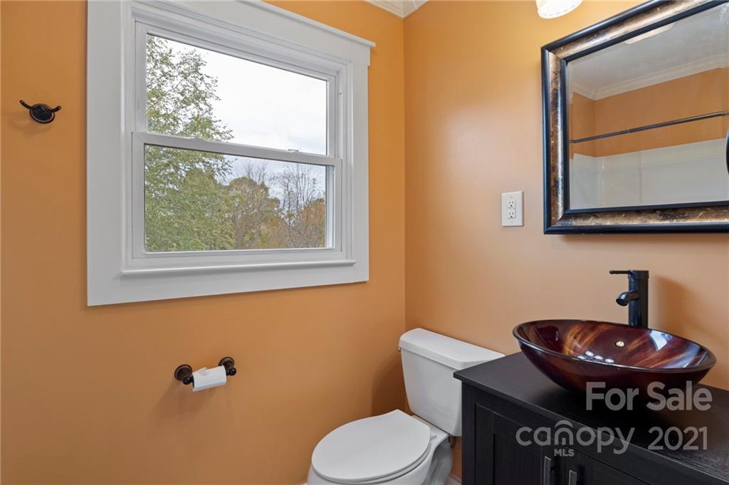 129 Logan Avenue Asheville NC 28806