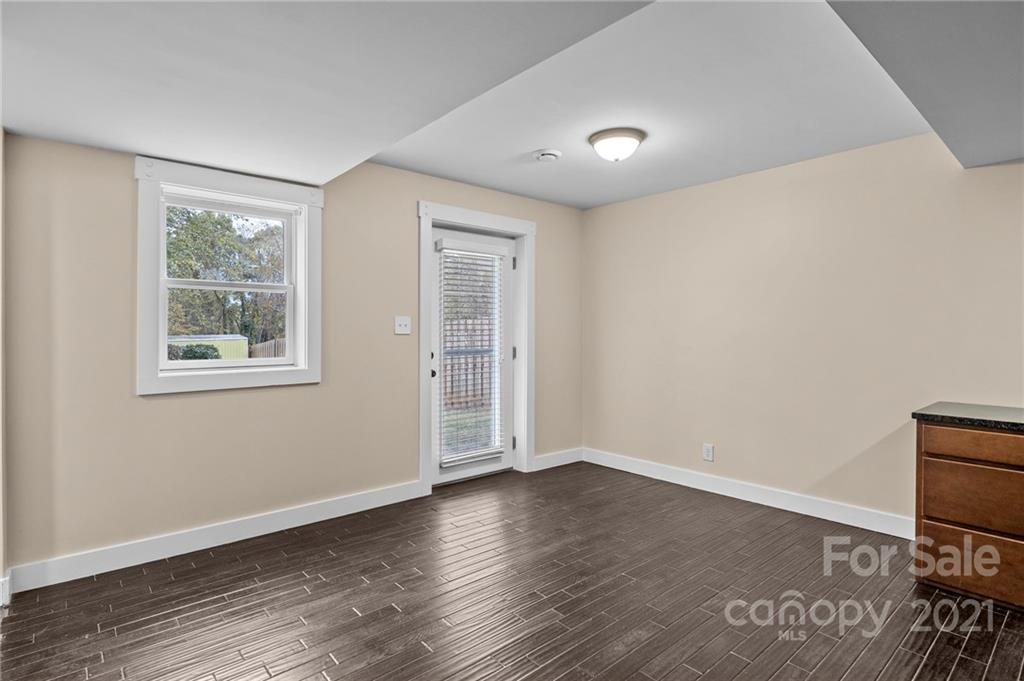 129 Logan Avenue Asheville NC 28806