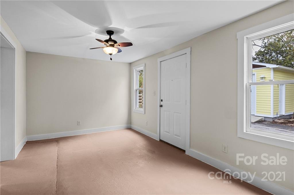 129 Logan Avenue Asheville NC 28806