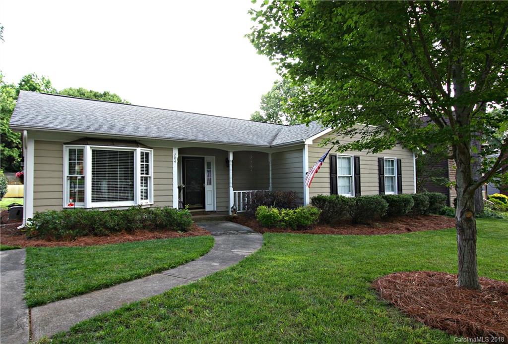 704 Bellows Lane Charlotte NC 28270
