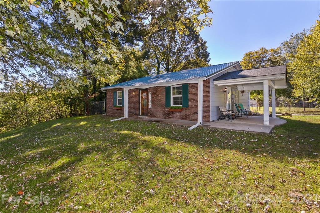 3 Kildare Place Asheville NC 28806