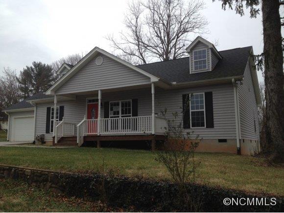 144 Early Street Canton NC 28716