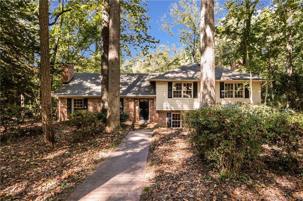 1112 River Oaks Lane Charlotte NC 28226