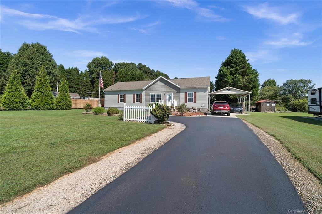 3231 Amity Hill Road Statesville NC 28677