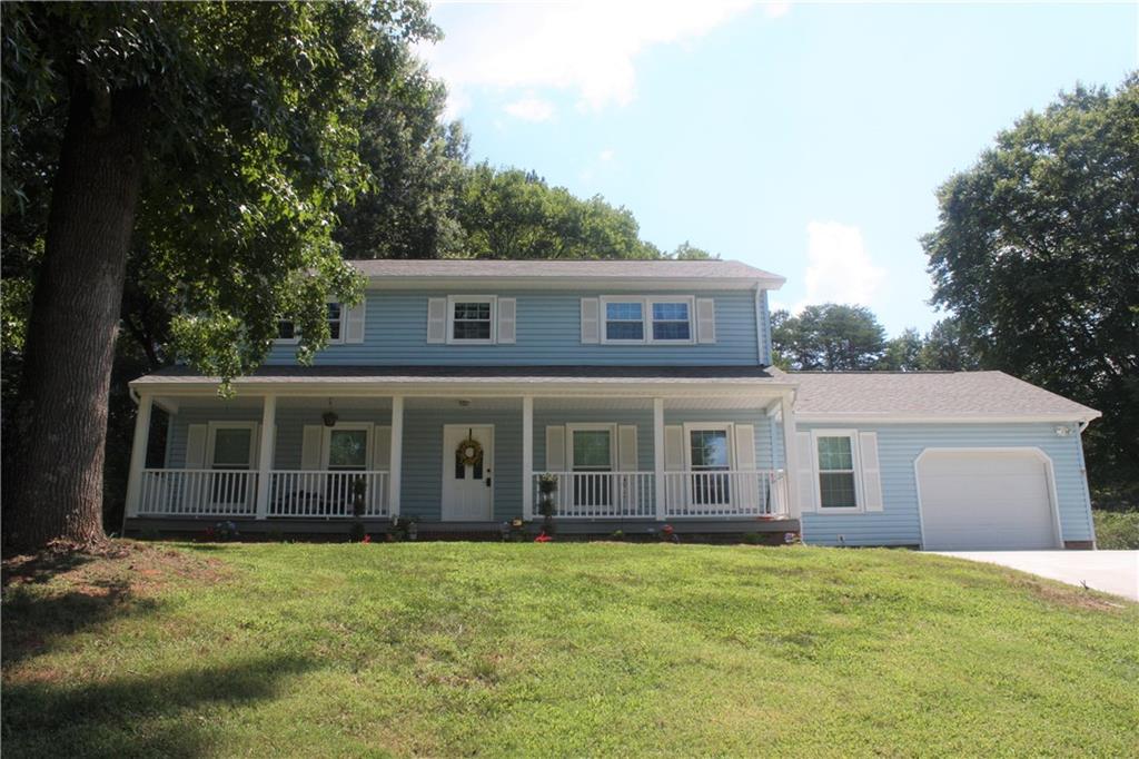 1145 37th Avenue Drive NE Hickory NC 28601