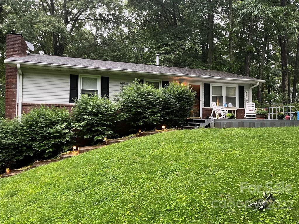 24 Laurel Park Drive Arden NC 28704