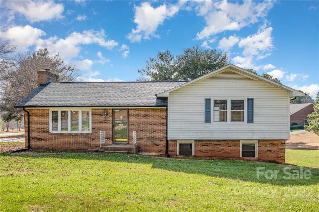 1814 Country Club Road Lincolnton NC 28092