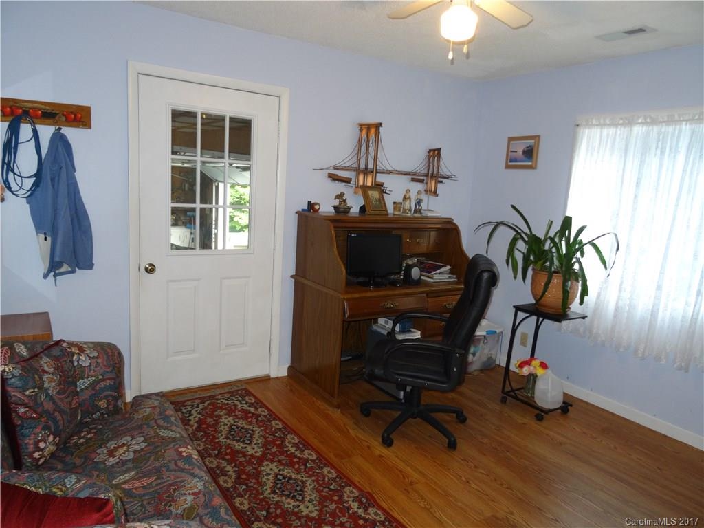 91 Sky View Drive Burnsville NC 28714