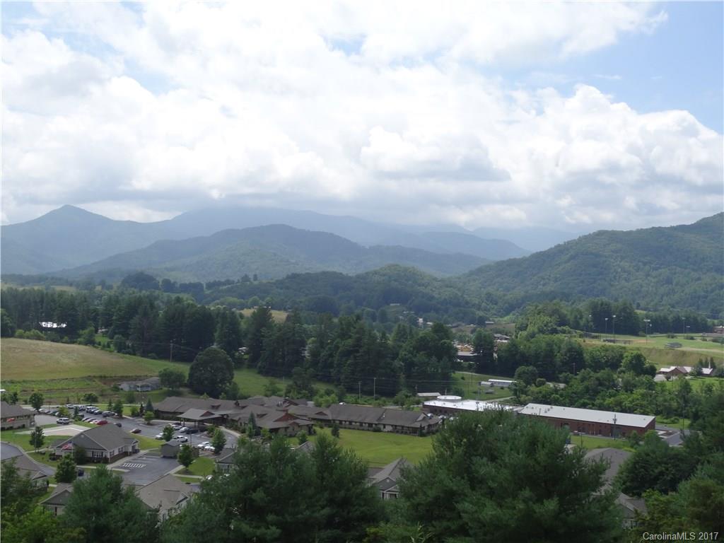 91 Sky View Drive Burnsville NC 28714