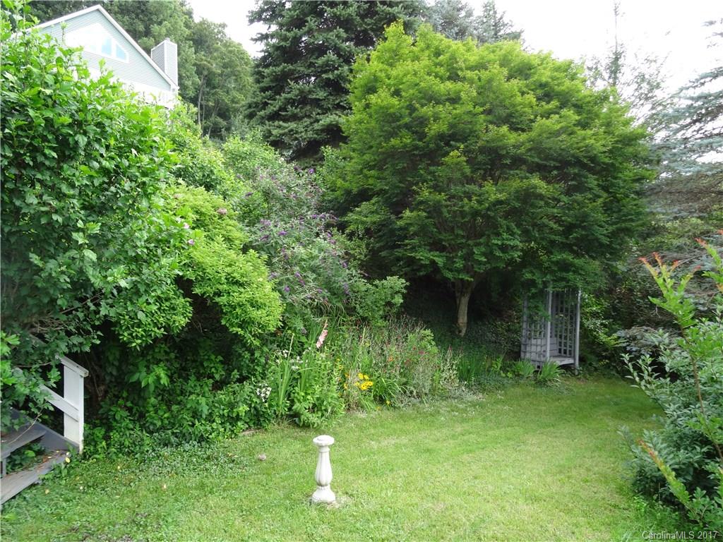 91 Sky View Drive Burnsville NC 28714