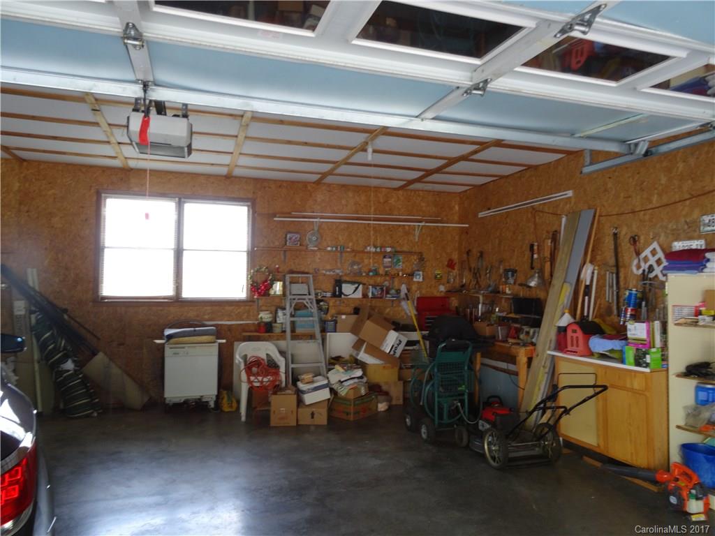 91 Sky View Drive Burnsville NC 28714