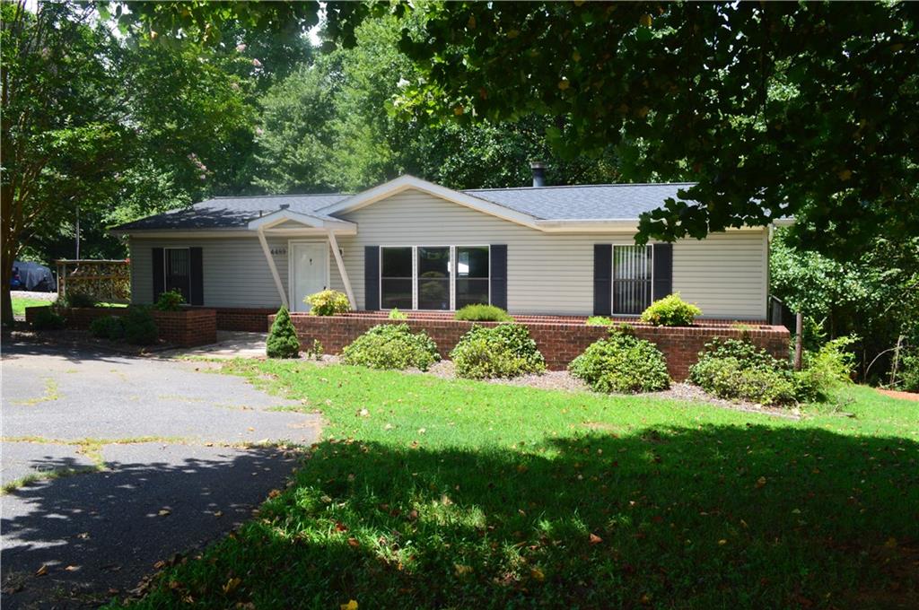 4489 Lakehill Drive Catawba NC 28609