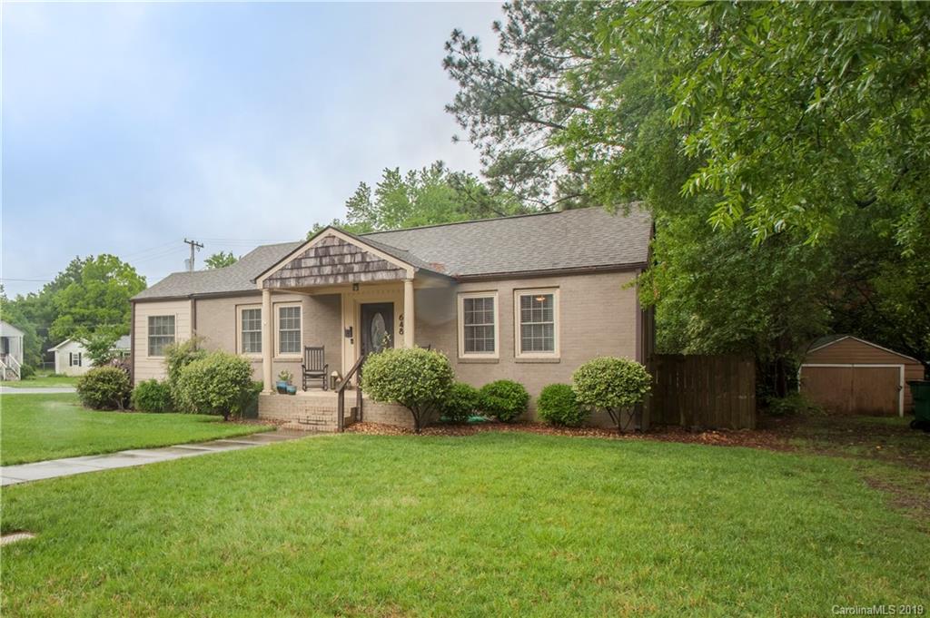648 Melbourne Court Charlotte NC 28209
