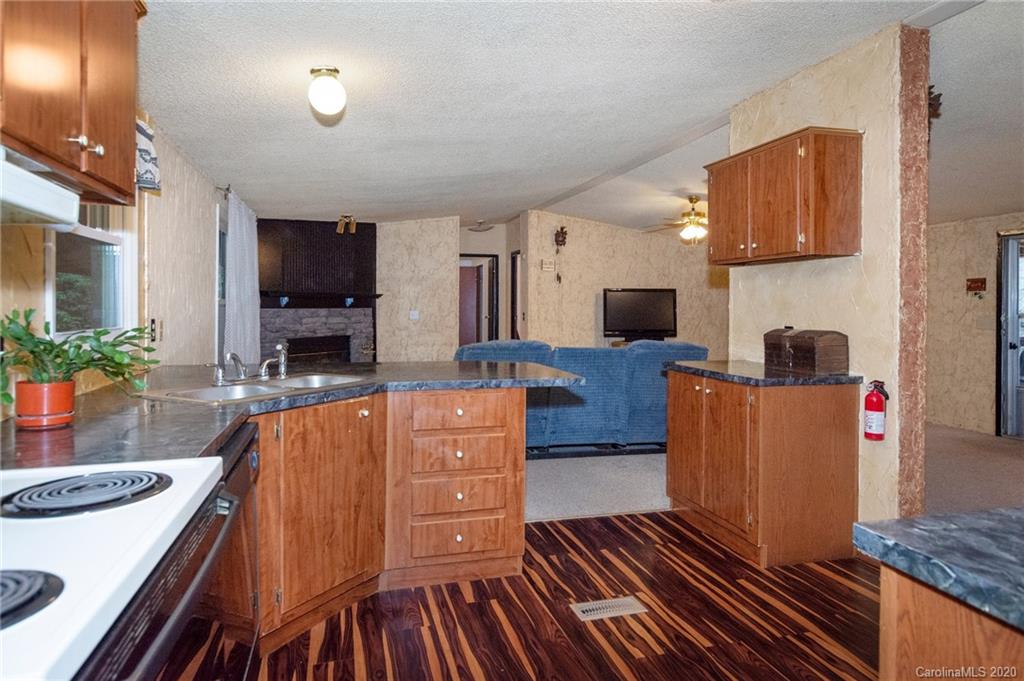 9 Wildcat Ridge Drive Fairview NC 28730