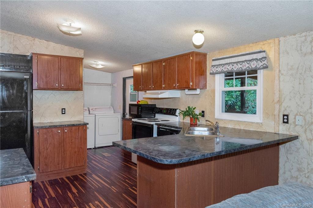 9 Wildcat Ridge Drive Fairview NC 28730