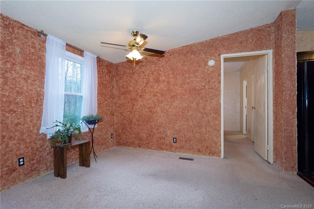 9 Wildcat Ridge Drive Fairview NC 28730