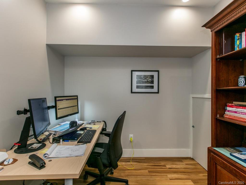 27 Beechwood Road Asheville NC 28805
