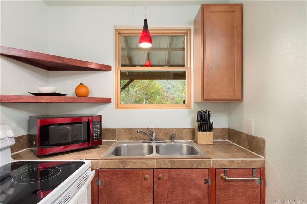 1109 Bee Tree Road Swannanoa NC 28778