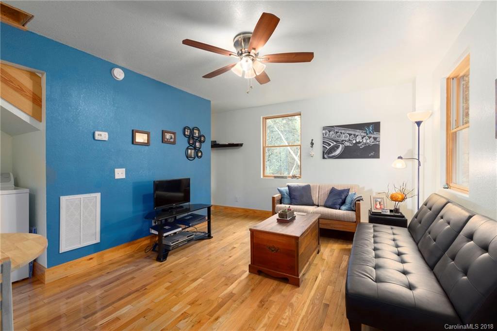 1109 Bee Tree Road Swannanoa NC 28778
