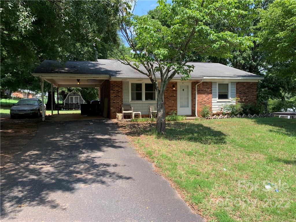 370 West Avenue Troutman NC 28166