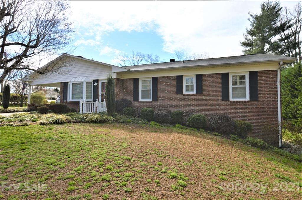 3588 Redcliff Drive Lenoir NC 28645