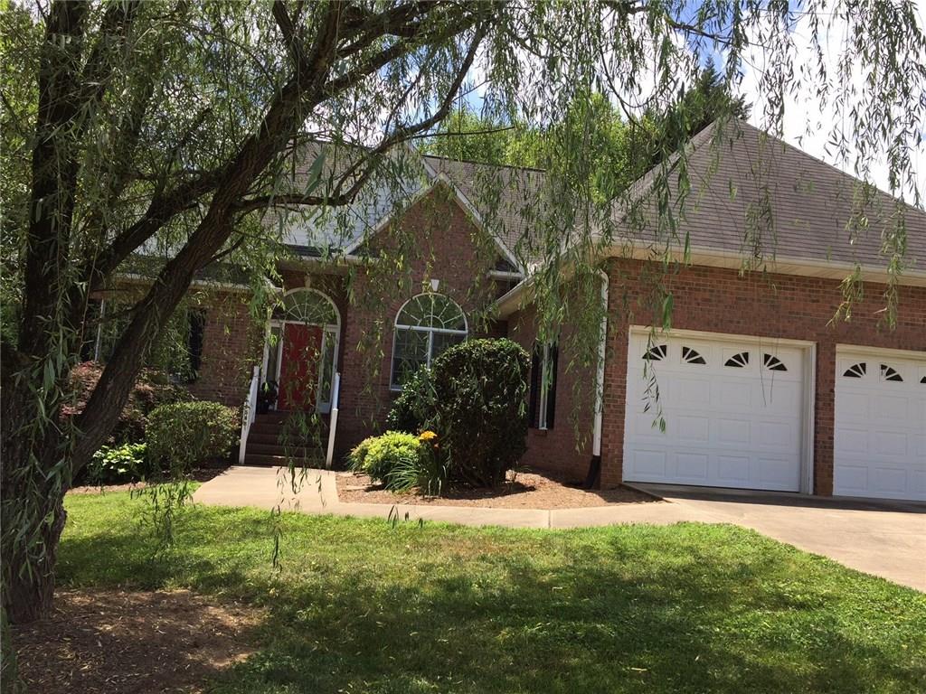 1048 35th Avenue Lane NE Hickory NC 28601