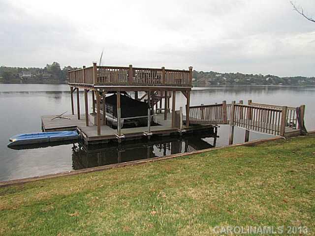 841 Victoria Lane Hickory NC 28601