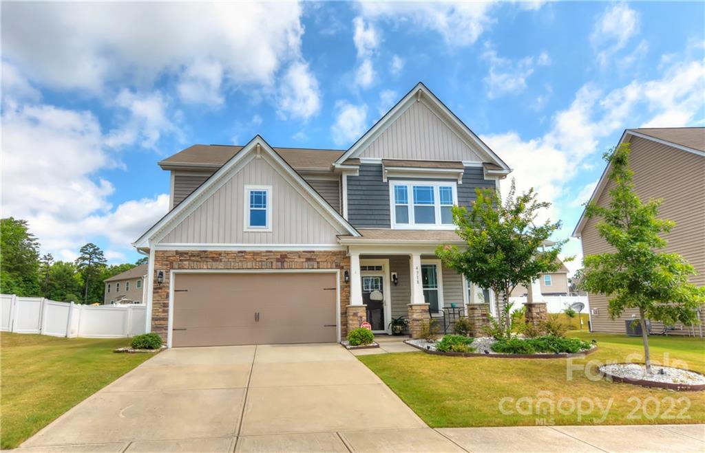 4718 Brightfalls Way Charlotte NC 28213