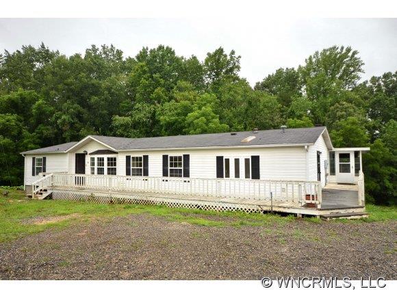 25 Black Walnut Lane Candler NC 28715