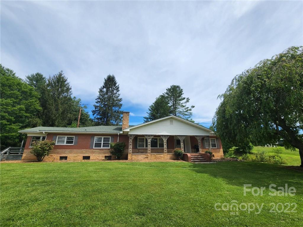 2 Alpen Rose Way Mills River NC 28759