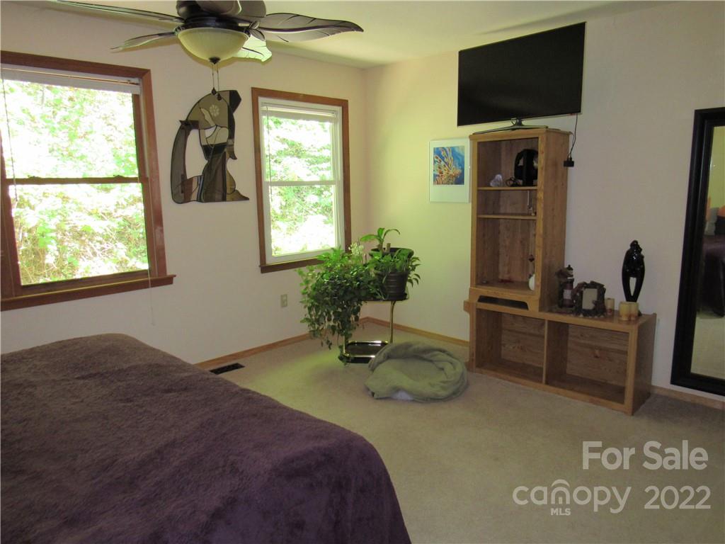 127 Dula Springs Road Weaverville NC 28787